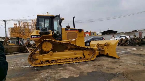Caterpillar D6M LGP Crawler montado Bulldozer de segunda mão