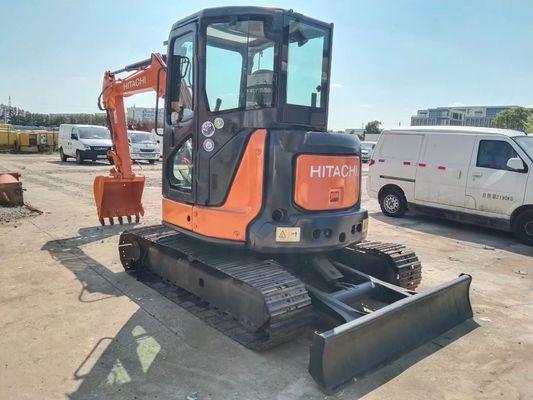 Hitachi ZX55USR-5A Mini Excavatora de Escavação em Bom Condição Mini Excavatora em Uso