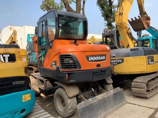Excavadora Usada Doosan DX60W Em Excelente Condição/Excavadora Mini Usada Doosan Para Venda