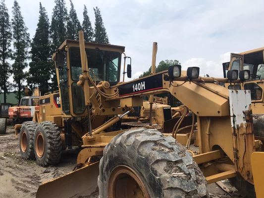 Gradeiro de motor CAT 140H usado de alta precisão com movimento de lâmina adaptável