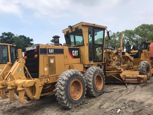 Gradeiro de motor CAT 140H usado de alta precisão com movimento de lâmina adaptável