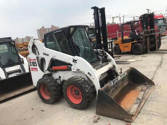 Cor original S185 Carregadores de patins Bobcat usados Segurança de operação Em boas condições