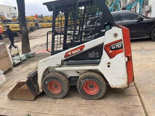 Cor original Usado Bodcat S70 Carregador Skid Steer Eficiência de combustível Operação estável