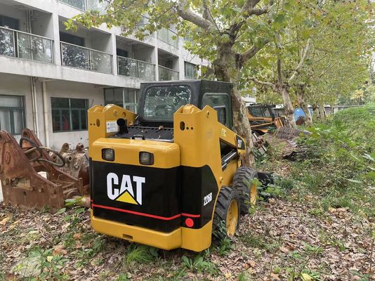 Eficiência de operação Utilizado CAT 226B Carregador de direção automático
