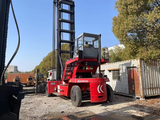 2018 Ano Kalamr DCE80-45E7 Caminhão de empilhadeira usado Eficiência de combustível Alta velocidade