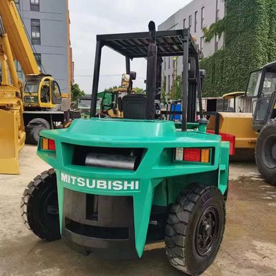 7 toneladas Mitsubishi FD70 Camião de empilhadeira usado Original Japão empilhadeira de segunda mão