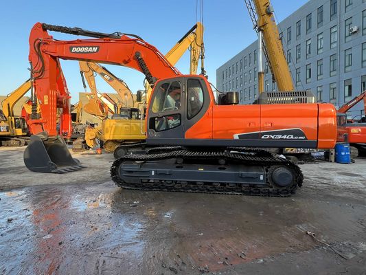Repintura cor usado Doosan DX340LC-9C Crawler Excavator em excelente estado