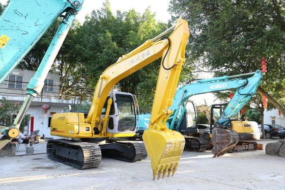 Excavadora japonesa de segunda mão Sumitomo SH120-6 em excelente estado.