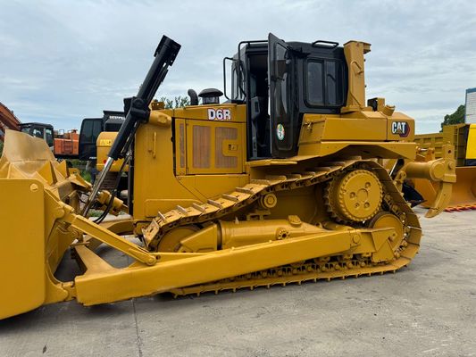 Escavadeira Caterpillar D6R Usada em Promoção no Japão com Ripper Hidráulico