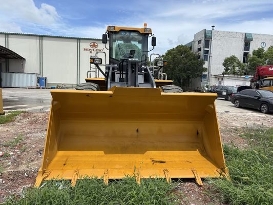 Carregadeiras de Rodas XCMG ZL50GN 5 Toneladas Usadas Ano 2023 em Excelente Estado