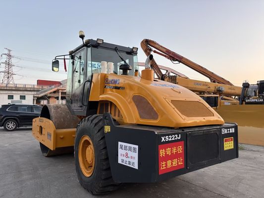 Compactador de tambor único XCMG XS223J Operação fácil e boa condição