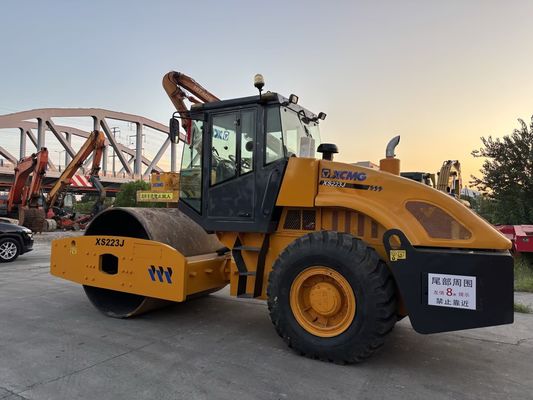 Compactador de tambor único XCMG XS223J Operação fácil e boa condição