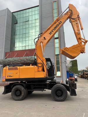 Escavadeira de Rodas Hyundai R210W-7 Coreana Original em Excelente Estado